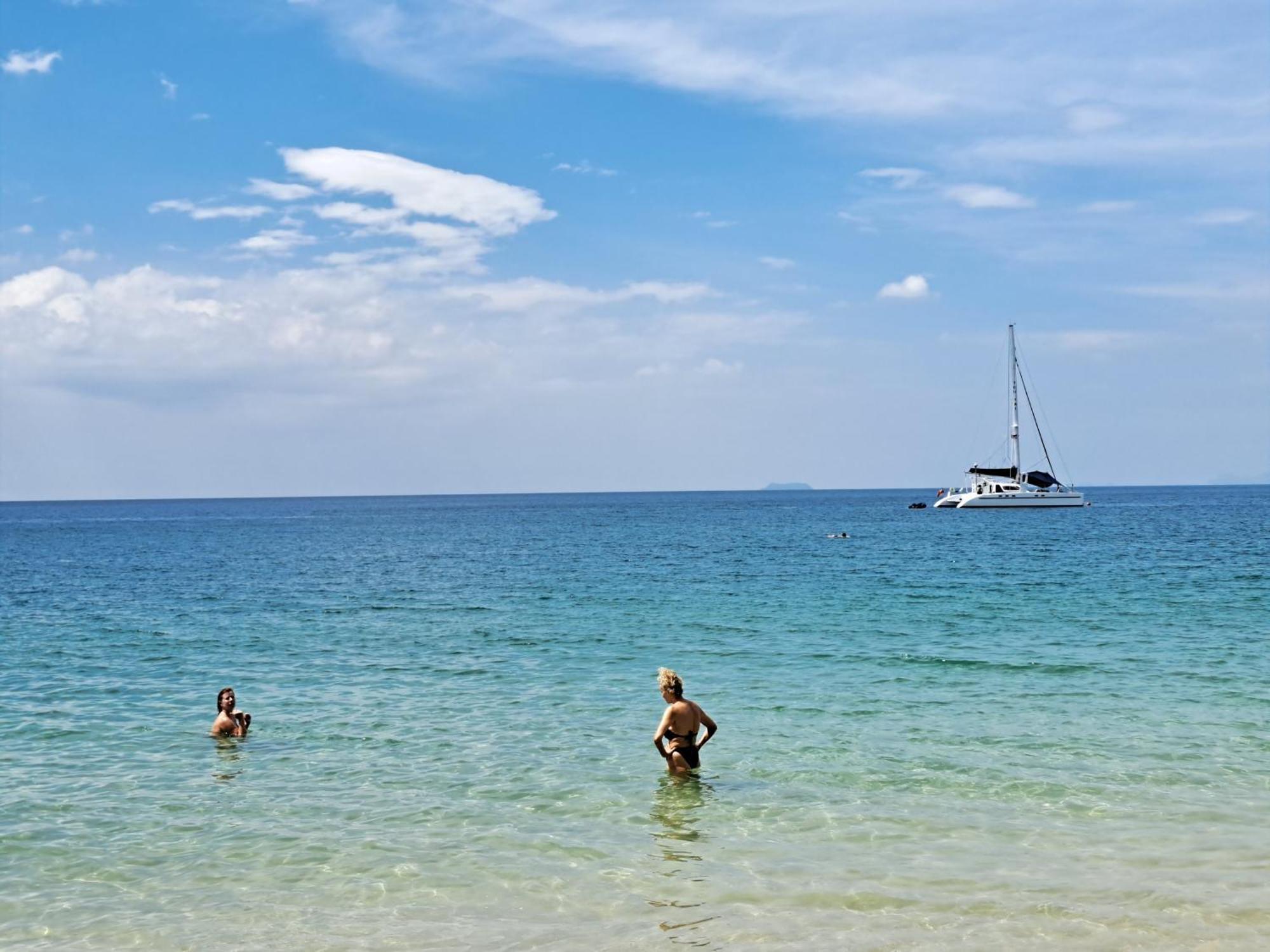 Baan Long Beach Ко-Ланта Экстерьер фото